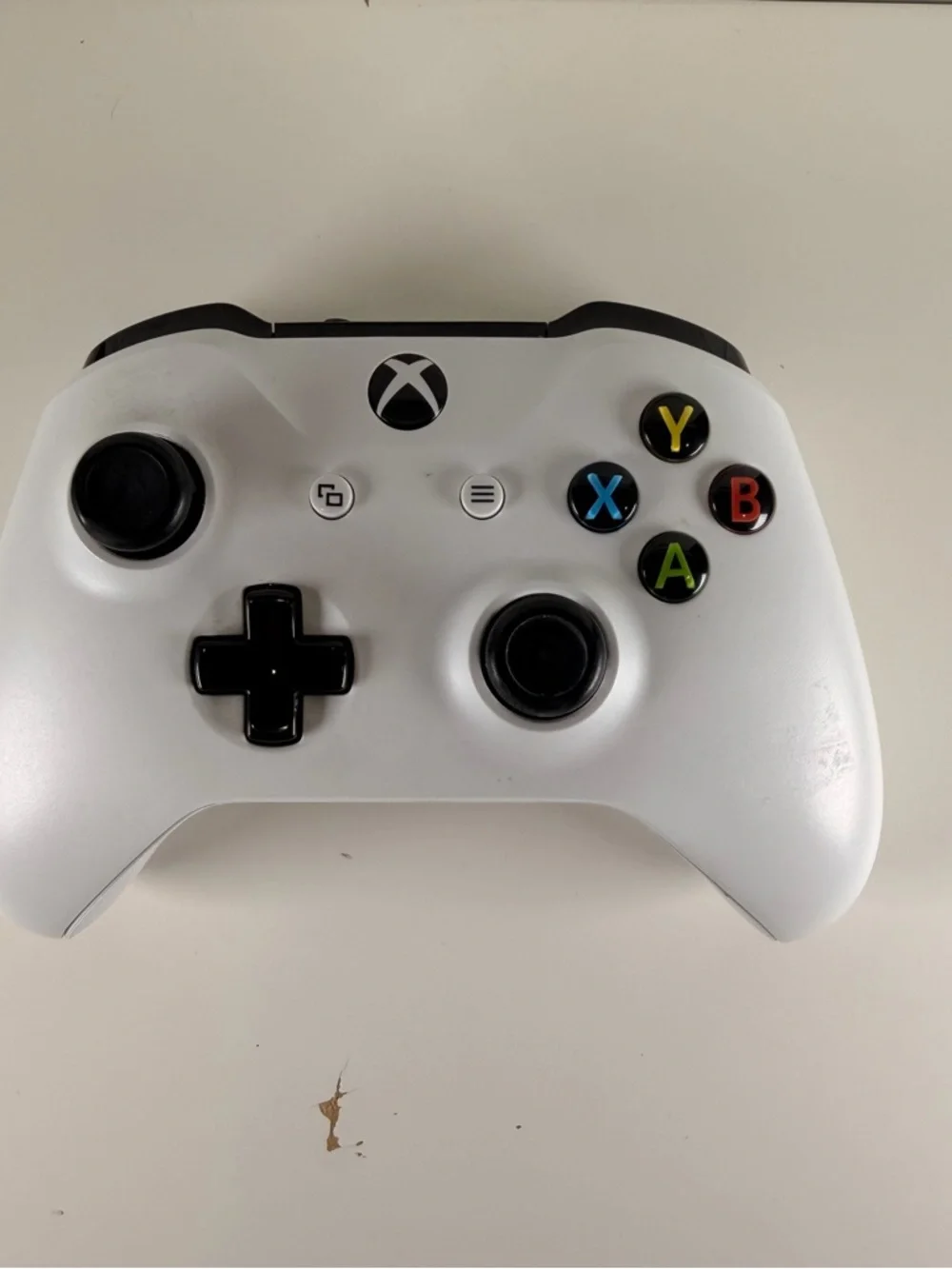 Wireless Controller - White with Black Accents